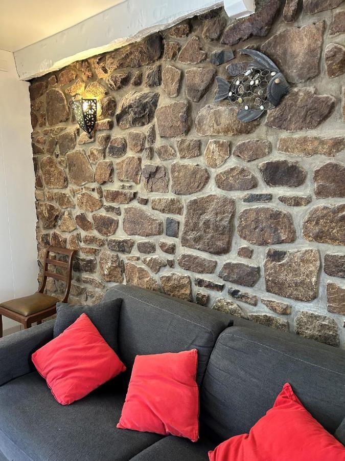 Gite Independant En Duplex Proche Mer Cote De Granit Rose Pleubian エクステリア 写真