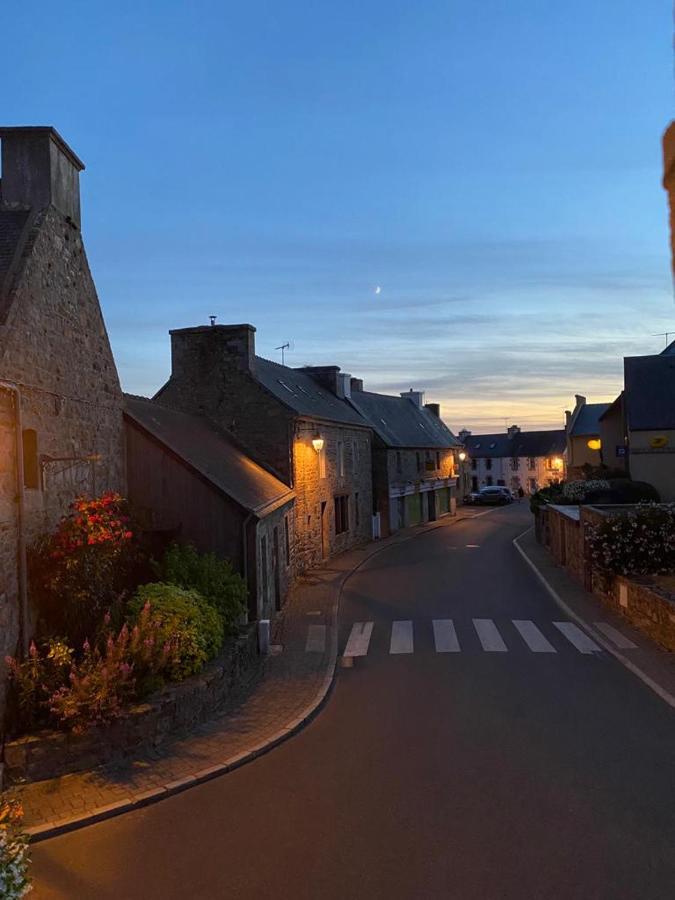 Gite Independant En Duplex Proche Mer Cote De Granit Rose Pleubian エクステリア 写真